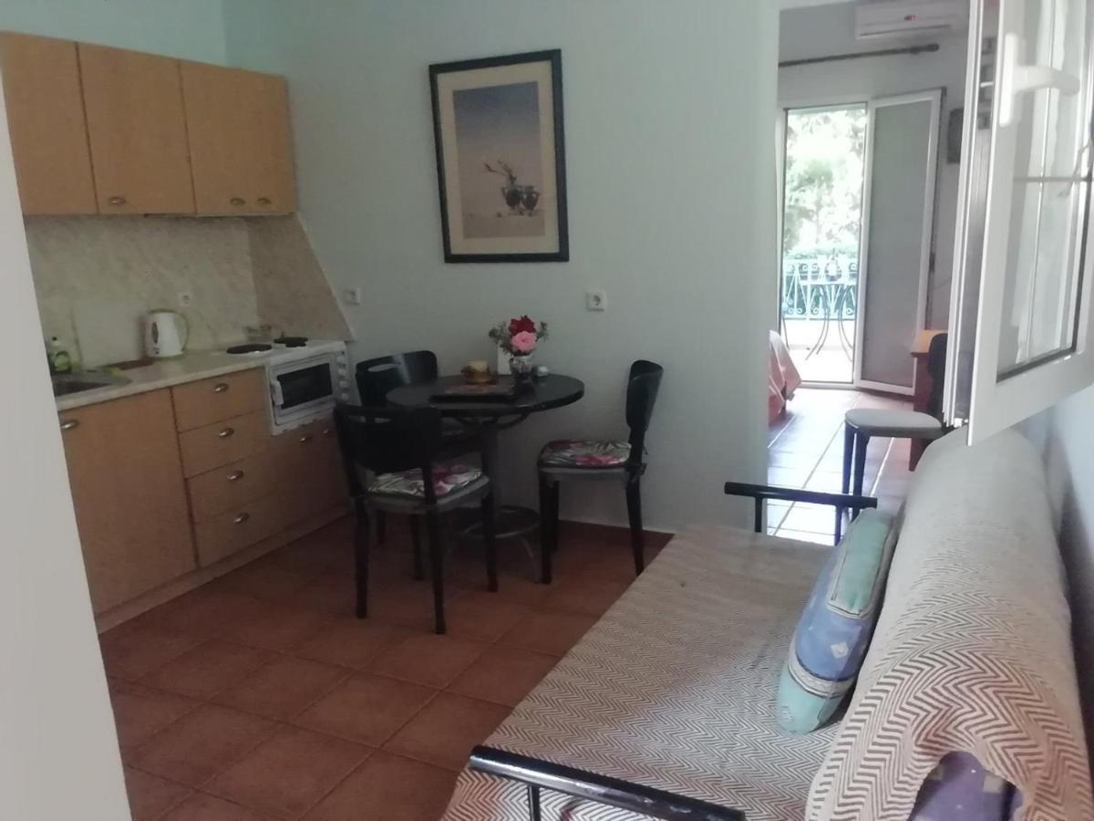 Poseidon Apartments Agios Gordios  Zewnętrze zdjęcie